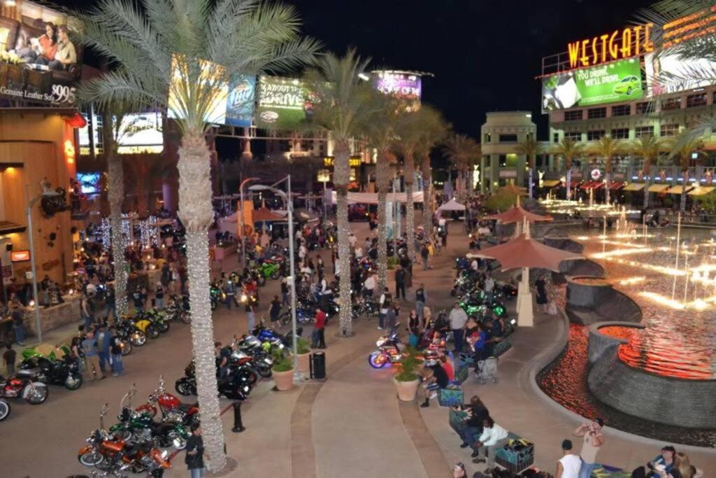 4 Bedroom Home-Casino-State Farm Stadium Only 2 Miles Glendale Esterno foto